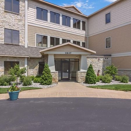 Sugar Beach Villa 1012 Luxury Waterfront Condo Traverse City Dış mekan fotoğraf